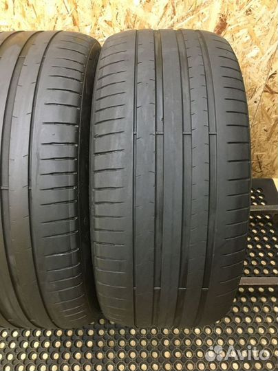 Pirelli P Zero PZ4 275/40 R20 106W