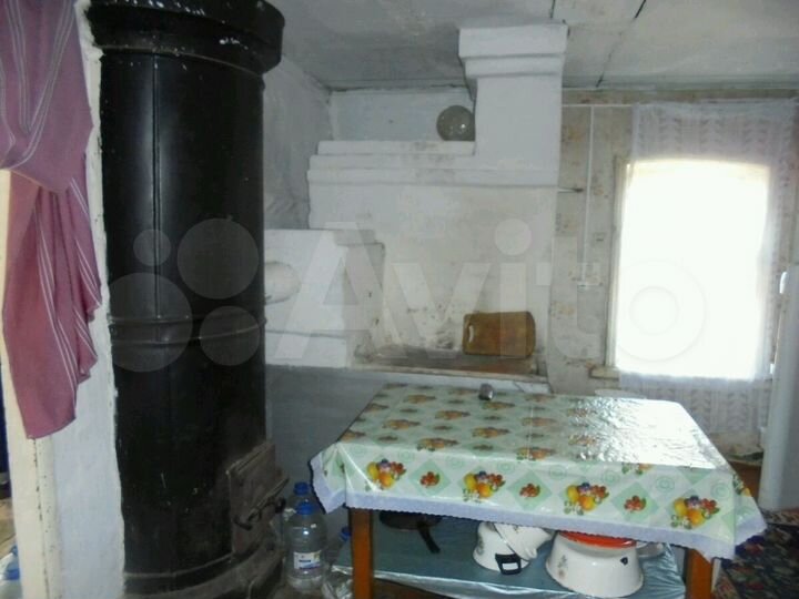 Дом 30 м² на участке 20 сот.