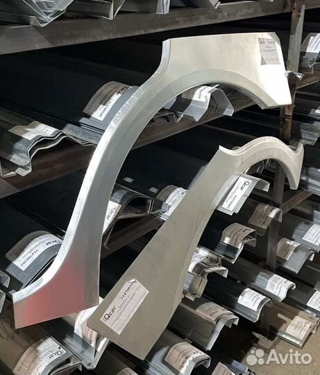 Арка правая Nissan Maxima A33 1999-2006