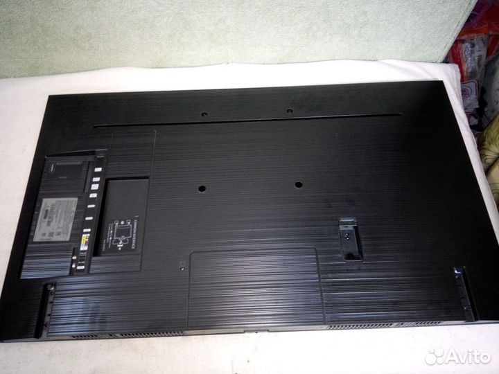 Samsung UE43NU7170U на запчасти