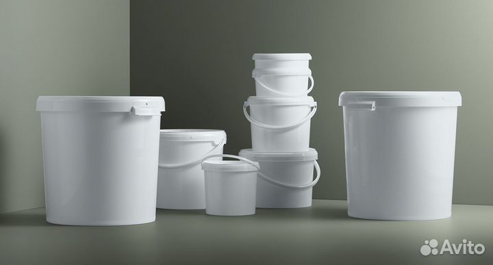 Ведро пластиковое с крышкой пищевое