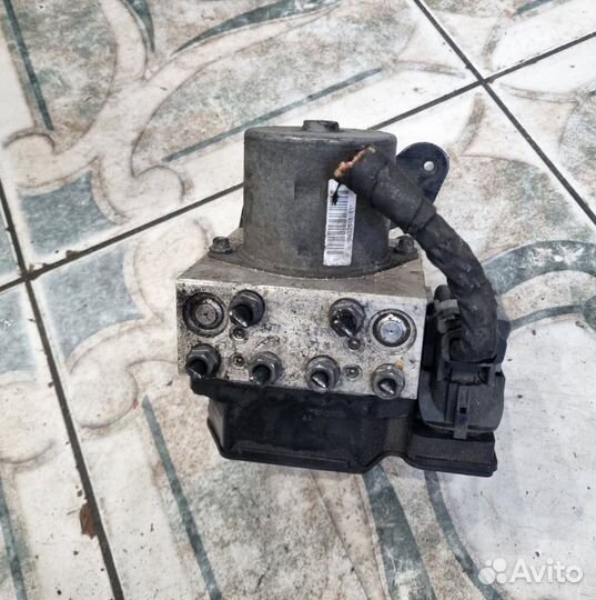 Блок ABS Volkswagen Passat B7