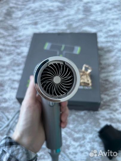 Фен для сушки волос новый
