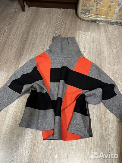 Женское пончо