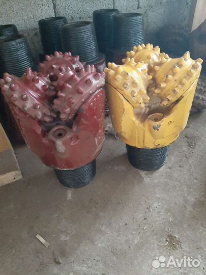 Долото шарошечное 250,8