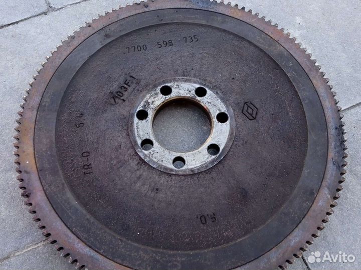 Маховик Рено логан