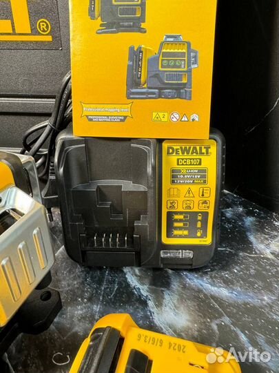 Лазерный уровень dewalt 4D 16 линий