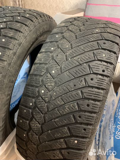 Continental ContiIceContact 4x4 235/60 R18