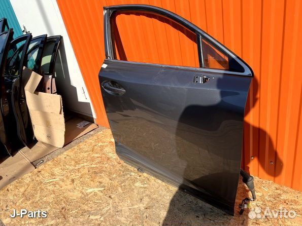 Lexus NX Лексус нх передняя правая дверь