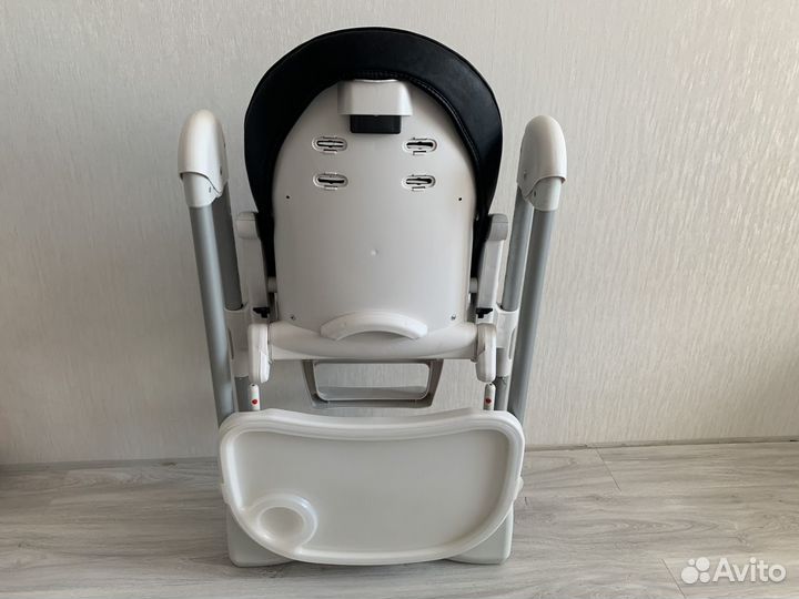 Детский стул для кормления peg perego