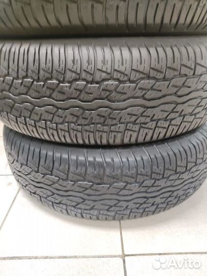 Bridgestone Dueler H/T D687 225/65 R17