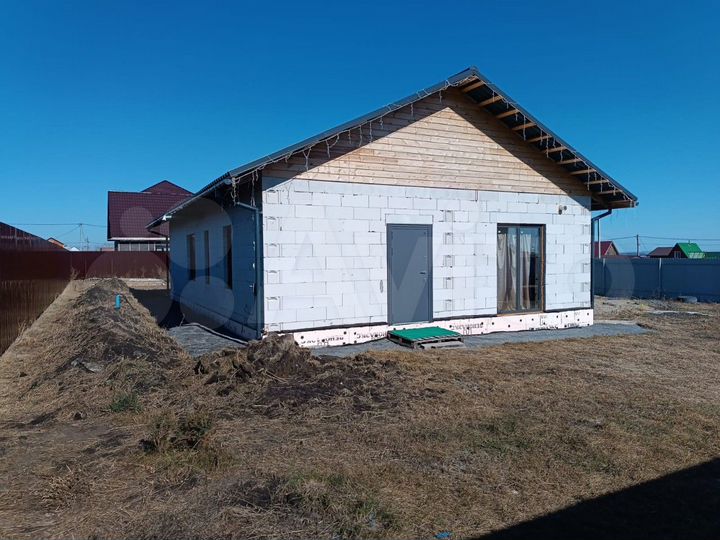 Коттедж 102 м² на участке 10 сот.