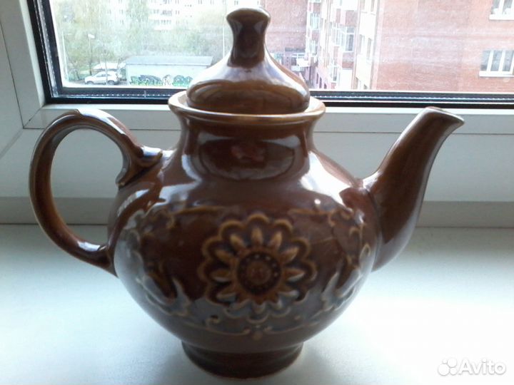 Чайники керамика новые 3шт