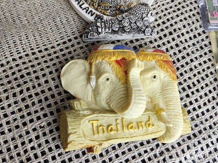 Магниты на холодильник города России и страны