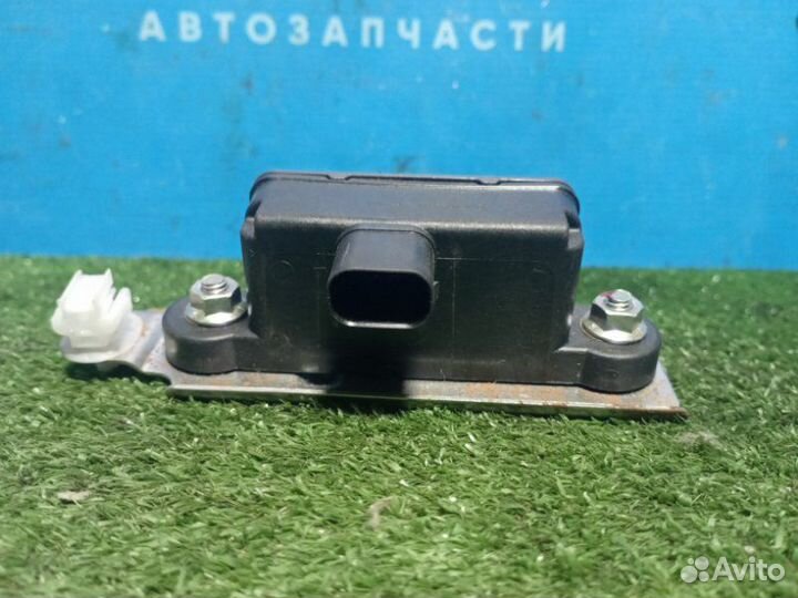 Датчик ускорения Mitsubishi Asx 2010+