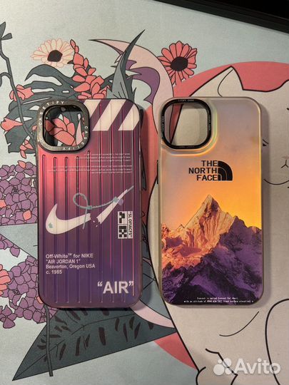 Чехол на iPhone 14