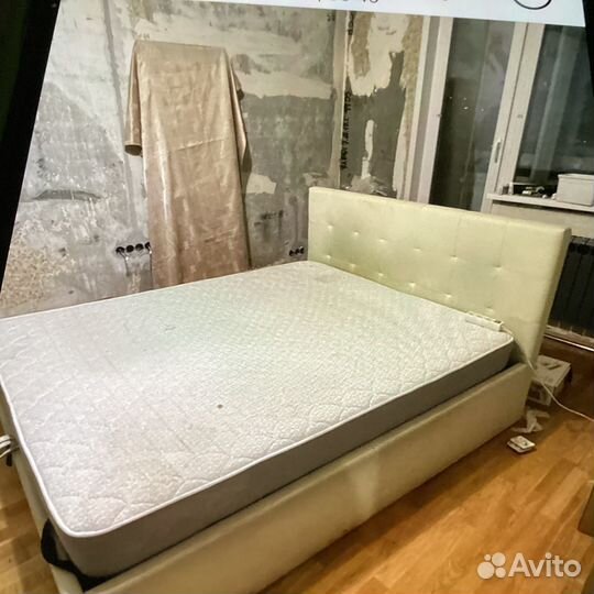 Кровать двухспальная 160 200 без матраса бу