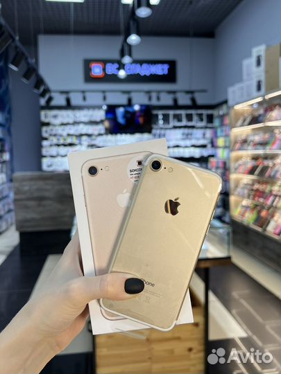 iPhone 7, 32 ГБ