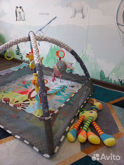 Развивающий коврик-манеж для детей с бортиками