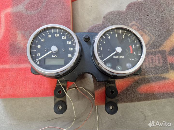 Приборная панель Kawasaki W650