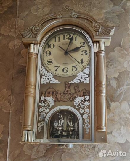 Часы настенные