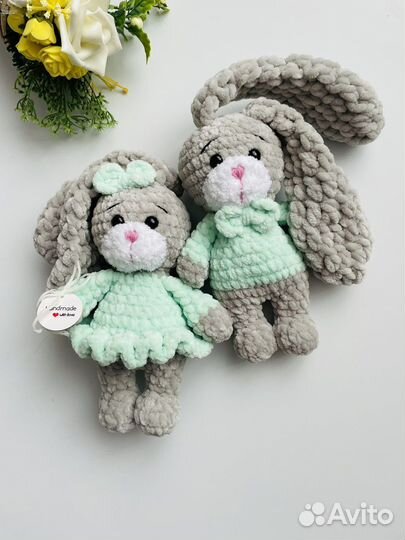 Вязаный плюшевый зайка, вязаная игрушка заяц