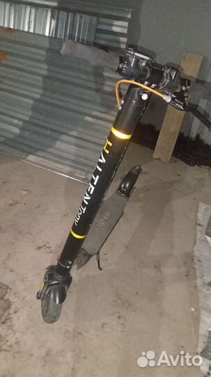 Самокат взрослый электрический бу