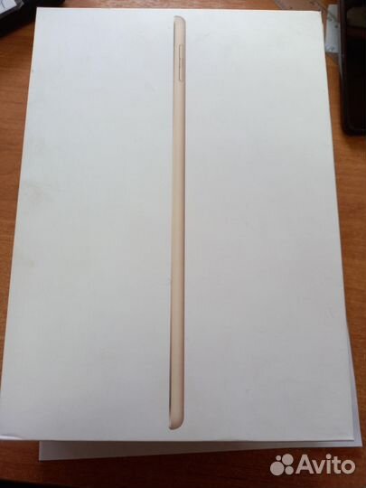 Планшет Apple iPad 5 2017 128Gb