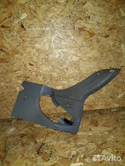 Декоративная накладка Mercedes Sprinter W906 2.2