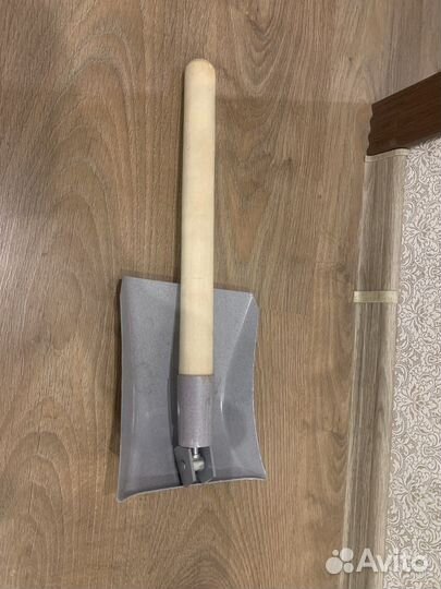 Лопата складная