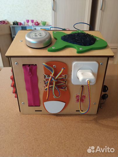 Бизиборд домик со светом