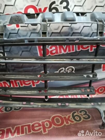 Решетка радиатора Porsche Cayenne