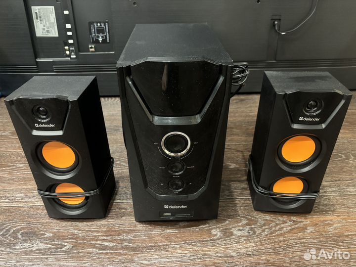 Акустическая система 2.1