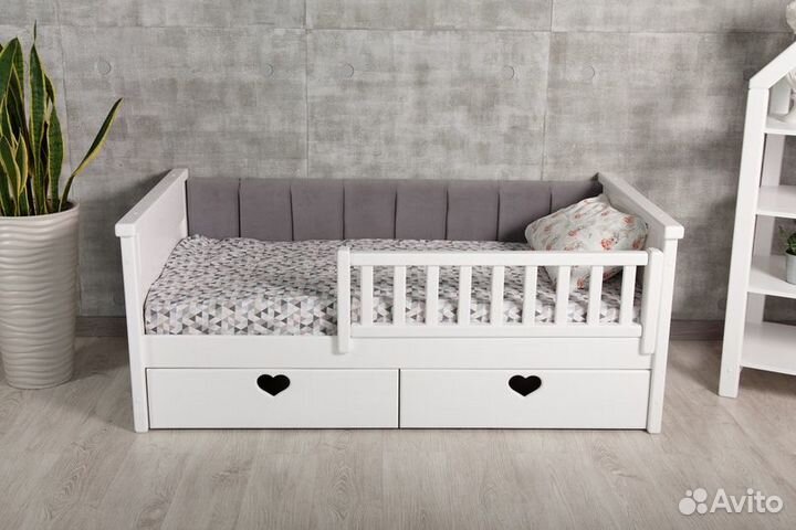 Кровать Мечта Classik с мягкой спинкой с матрасом