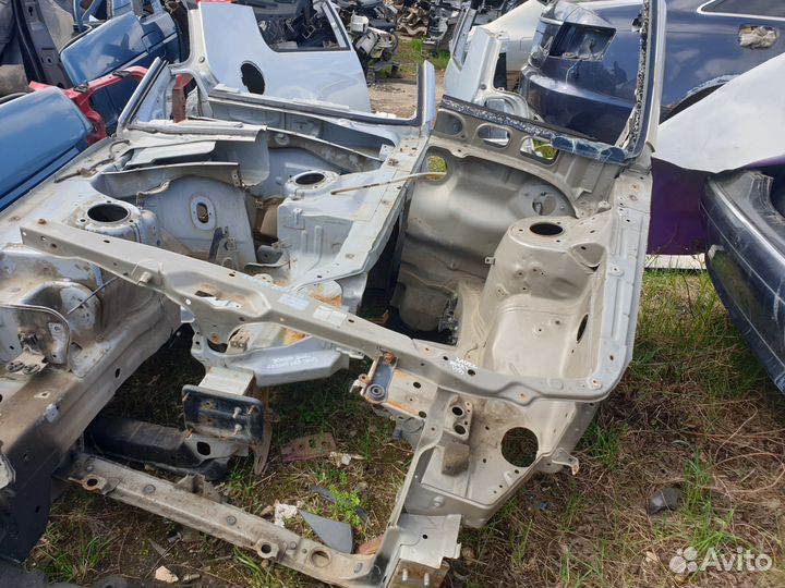 Лонжерон четверть передний левый harrier rx300 mcu