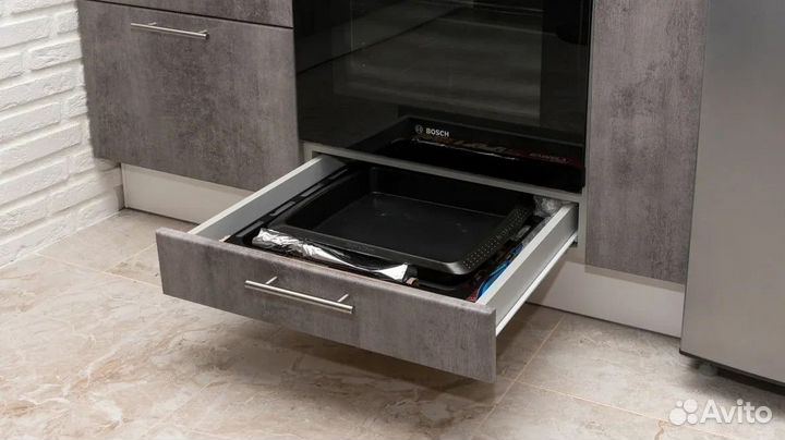 Кухонный гарнитур новый