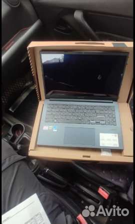 Ноутбук новый