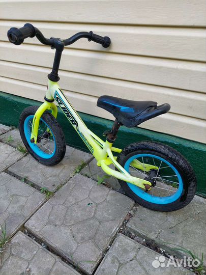 Беговел детский бу