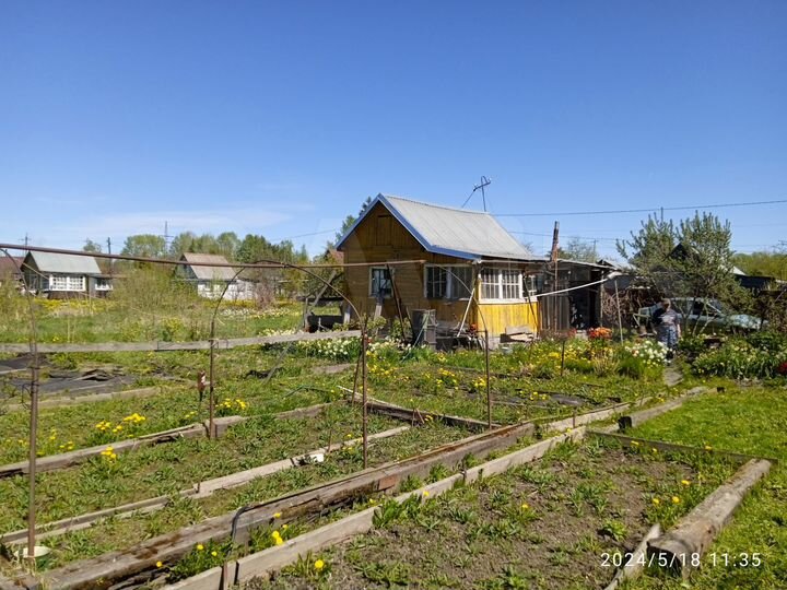 Дача 25 м² на участке 6 сот.