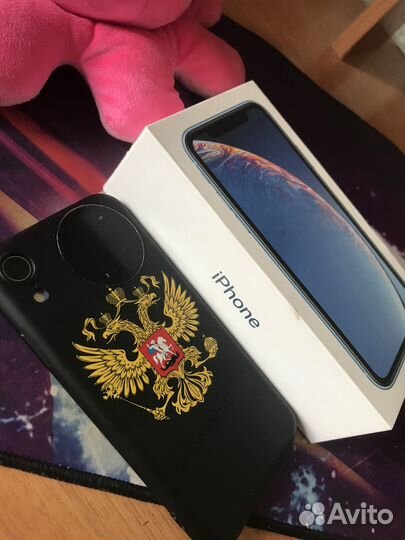 iPhone Xr, 64 ГБ