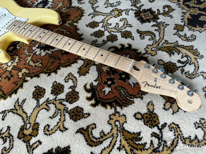 Fender stratocaster player mexico buttercream