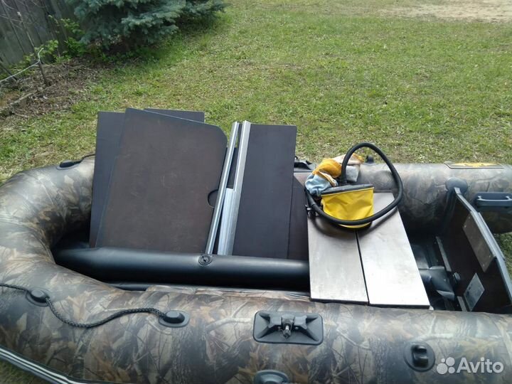 Надувная лодка