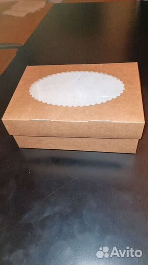 Крафтовые коробки с окошком