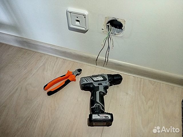 Вызвать электрика