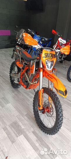 Мотоцикл эндуро Fxmoto CB300F