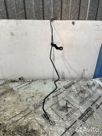 Трубка гидроподвески задняя Lexus Lx570 3UR-FE 5.7