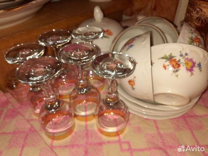 Набор столовой посуды на 6 персон