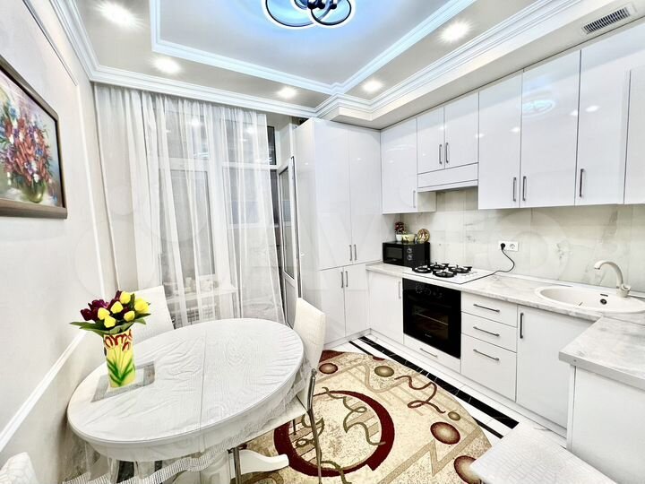 1-к. квартира, 37 м², 3/18 эт.