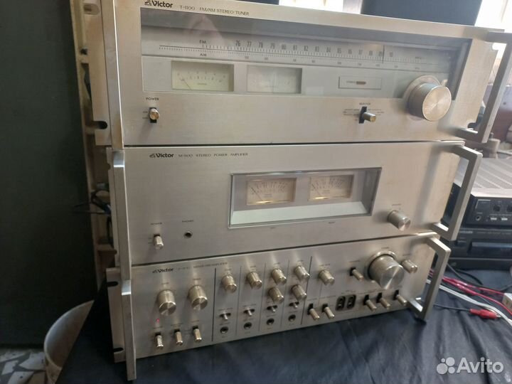 Усилитель двухблочный Victor M-1100