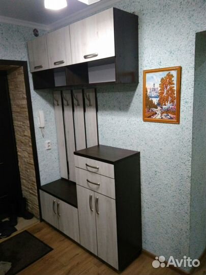 Кухни шкафы столы кровати комоды прихожие